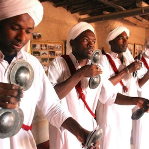 Gnawa Music in Khamlia - Morocco desert music Merzouga Gnawa Music in Khamlia - Morocco desert music Merzouga